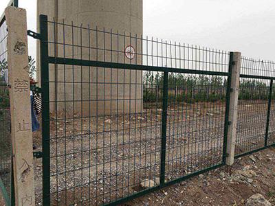铁路防护栅栏 (3).jpg